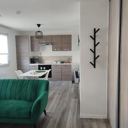 Calme Et T1 Bis Apartment *