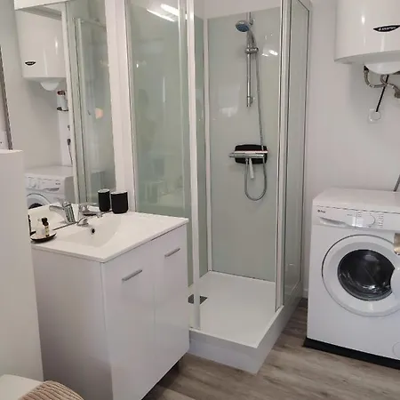 Calme Et T1 Bis Apartment *